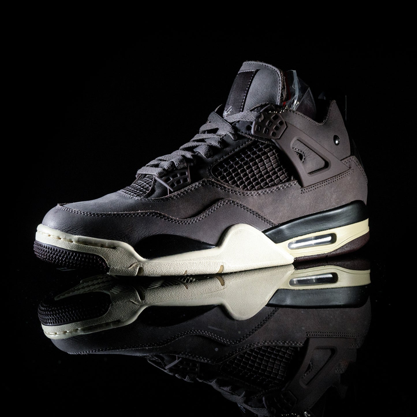 Air Jordan 4 A Ma Mani̩re Violet Ore
