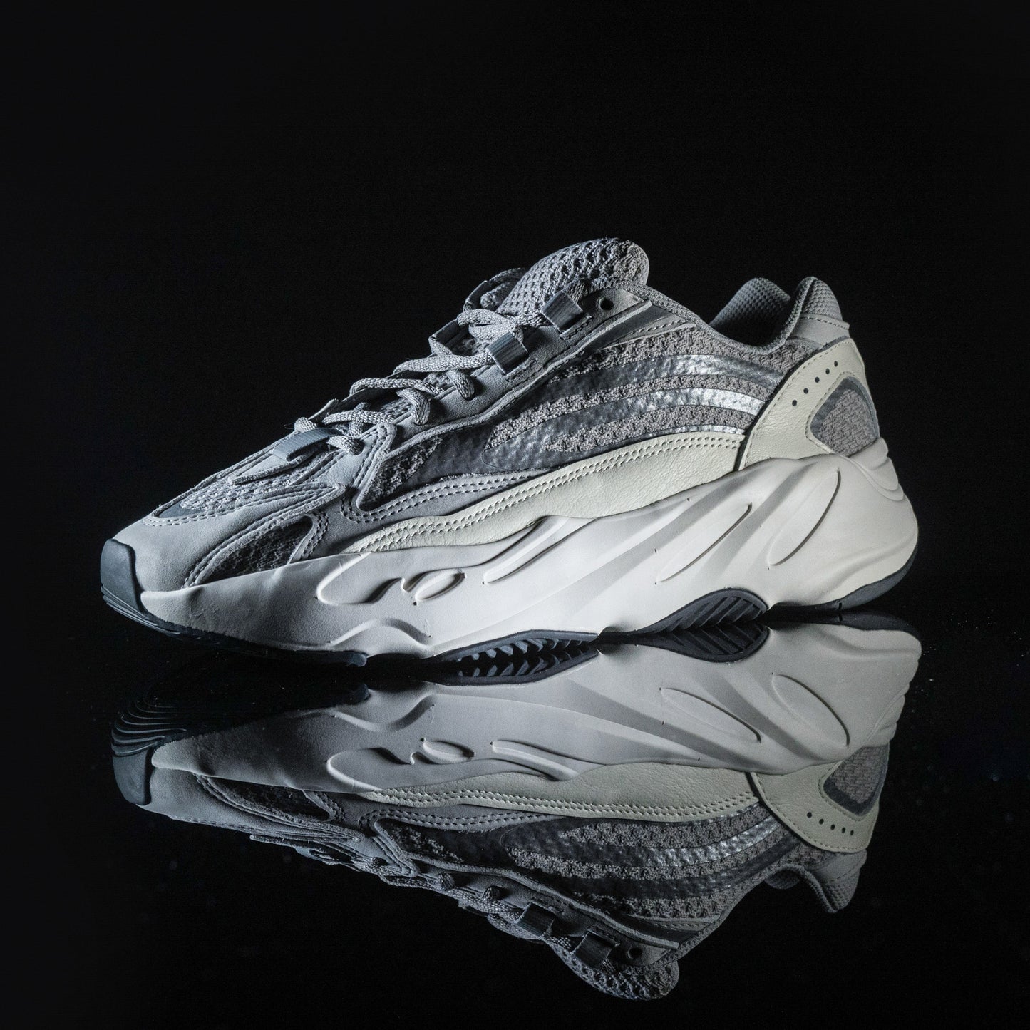 Adidas Yeezy 700 Static