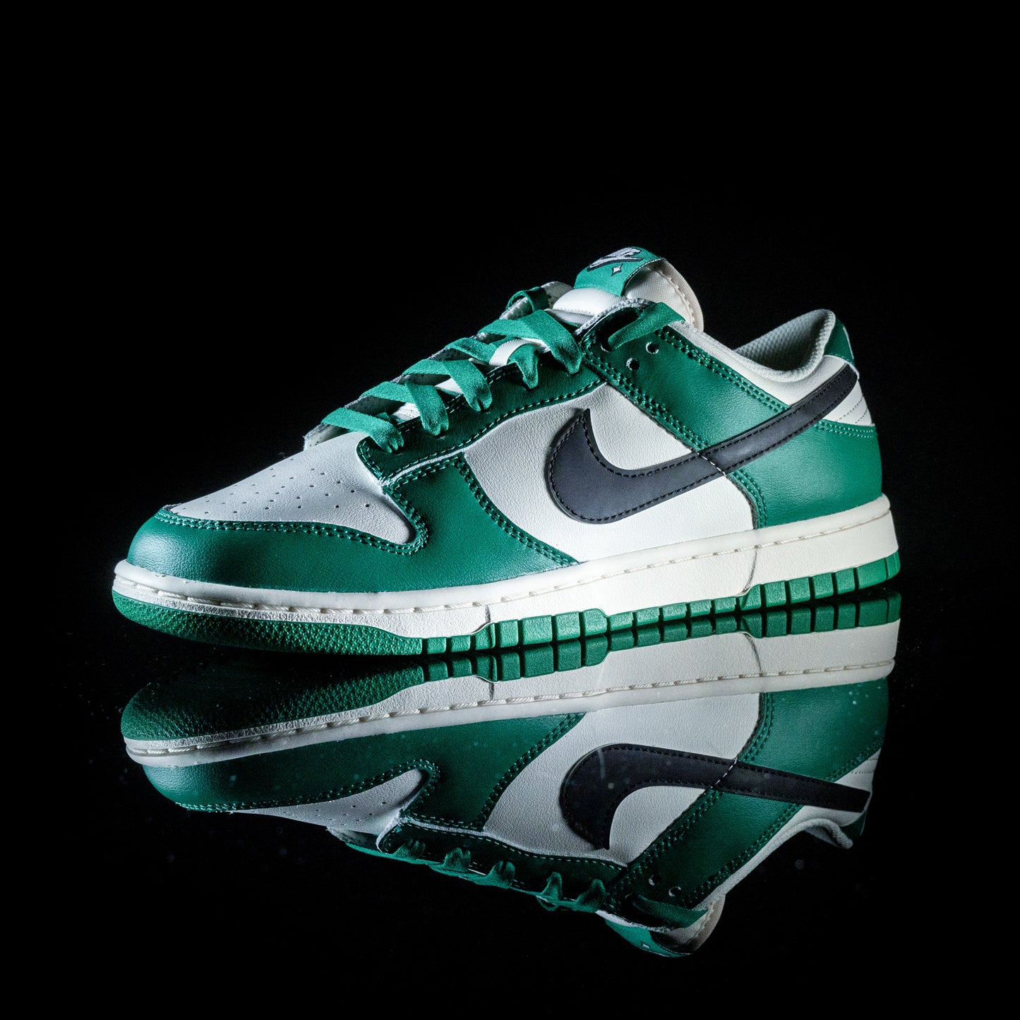 Nike Dunk Low SE Lottery Pack Malachite Green