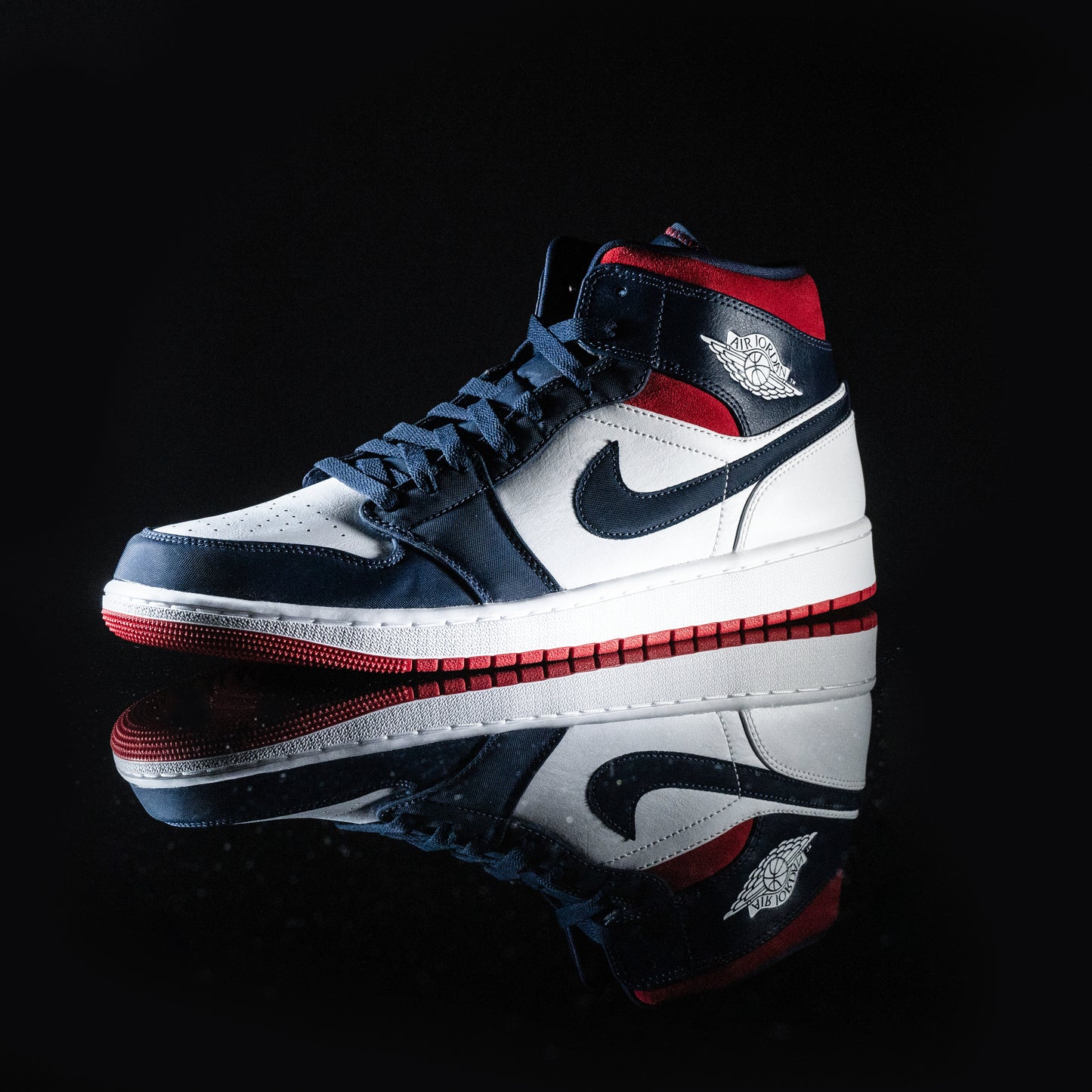 Air Jordan 1 Mid Se USA