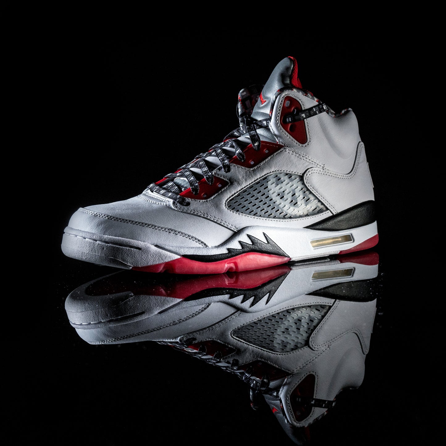 Air Jordan 5 Retro Quai 54