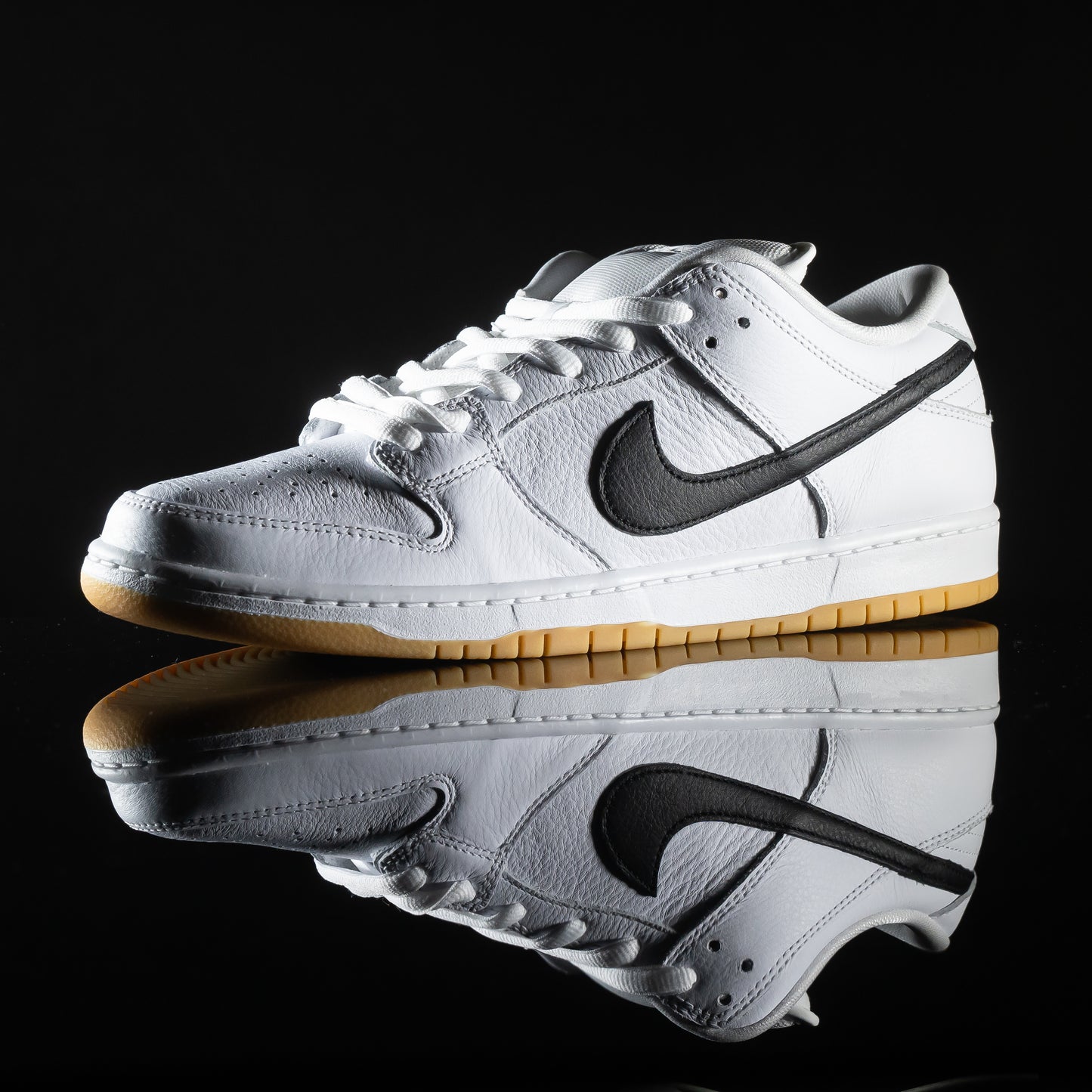 Nike Dunk SB Low White Gum