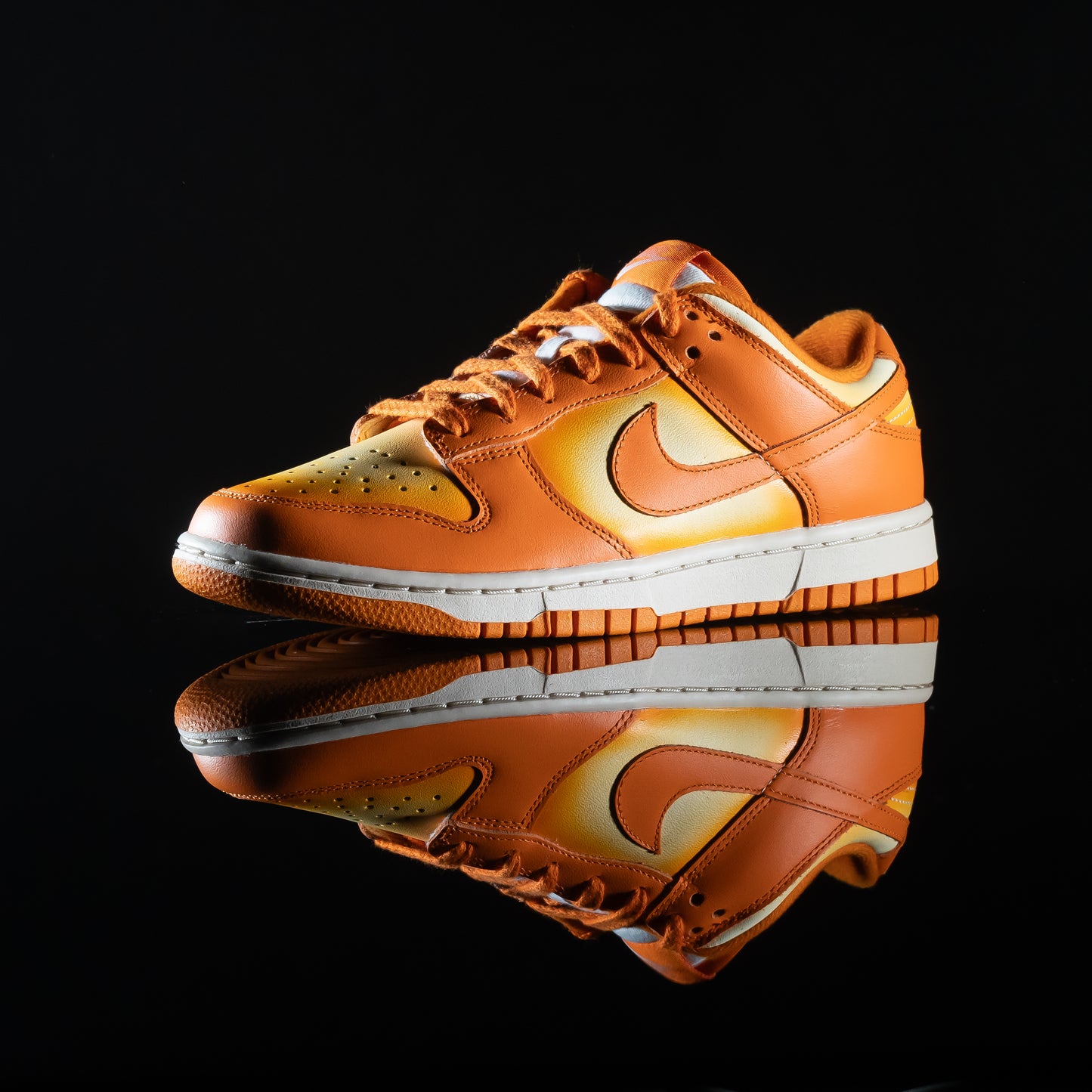 Nike Dunk Low Magma Orange