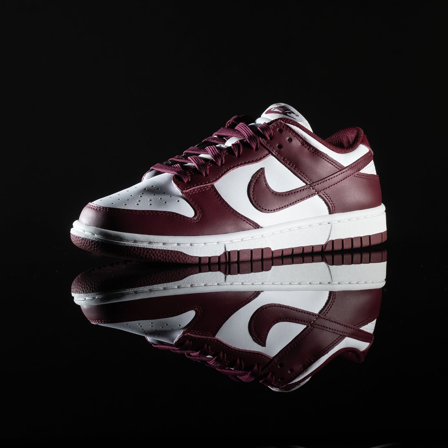 Nike Dunk Low Bordeaux