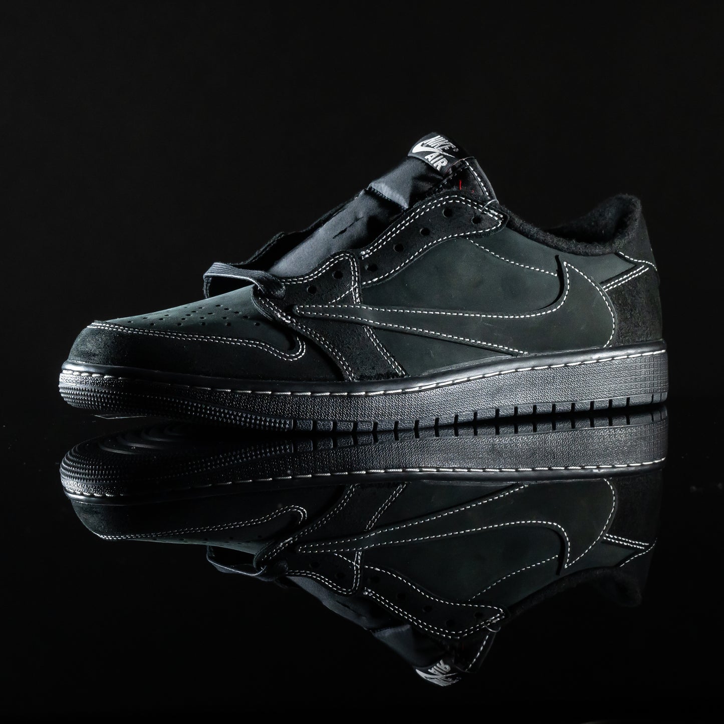 Air Jordan 1 Low Travis Scott Black Phantom