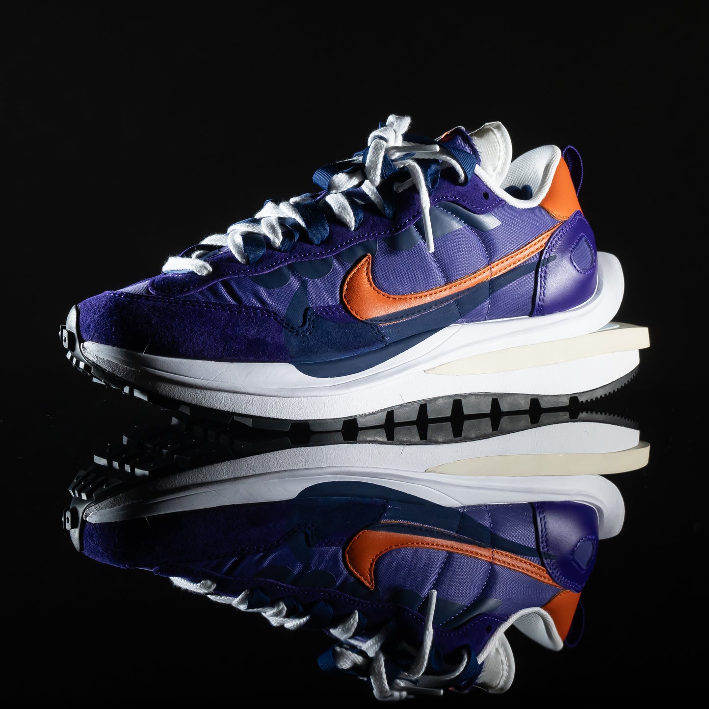 Nike x Sacai VaporWaffle Dark Iris