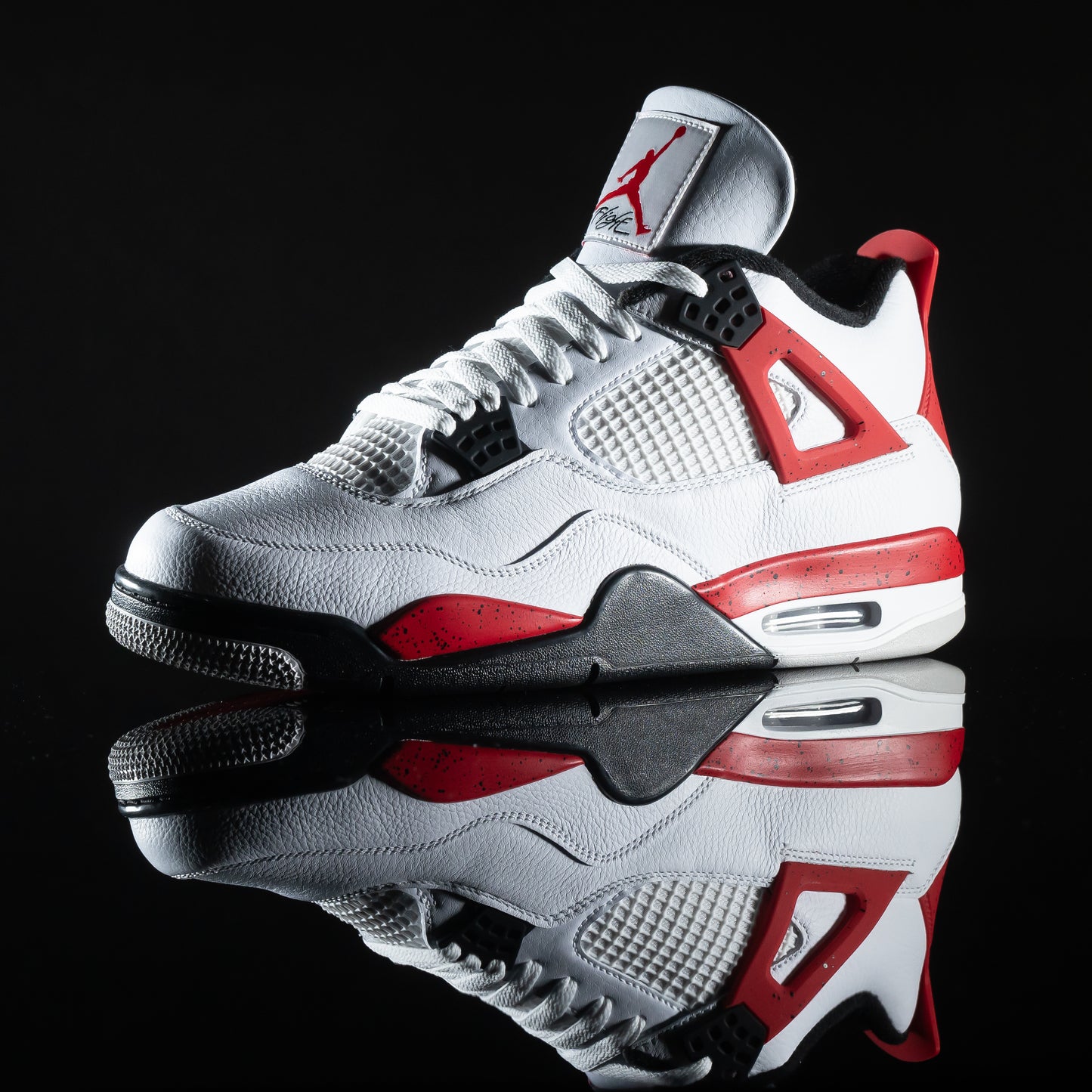 Air Jordan 4 Red Cement