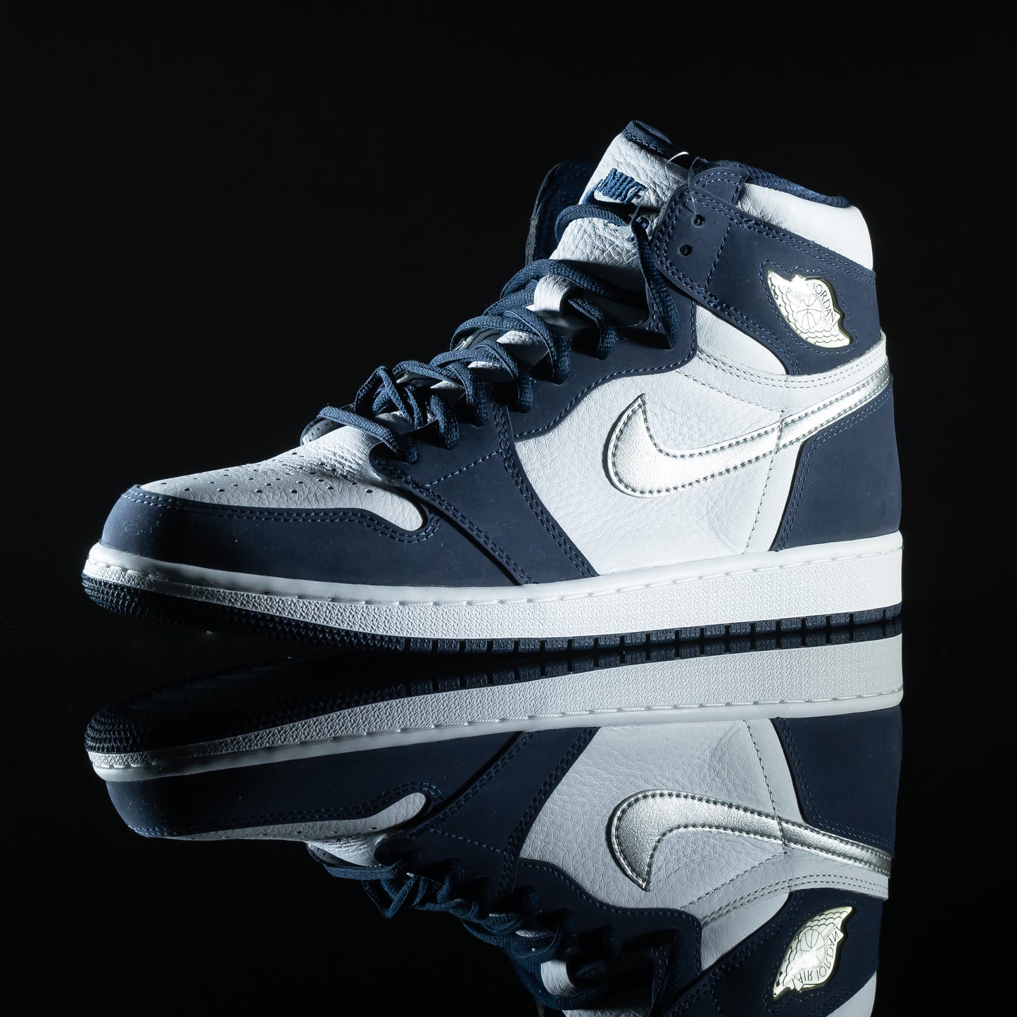 Air Jordan 1 High Midnight Navy