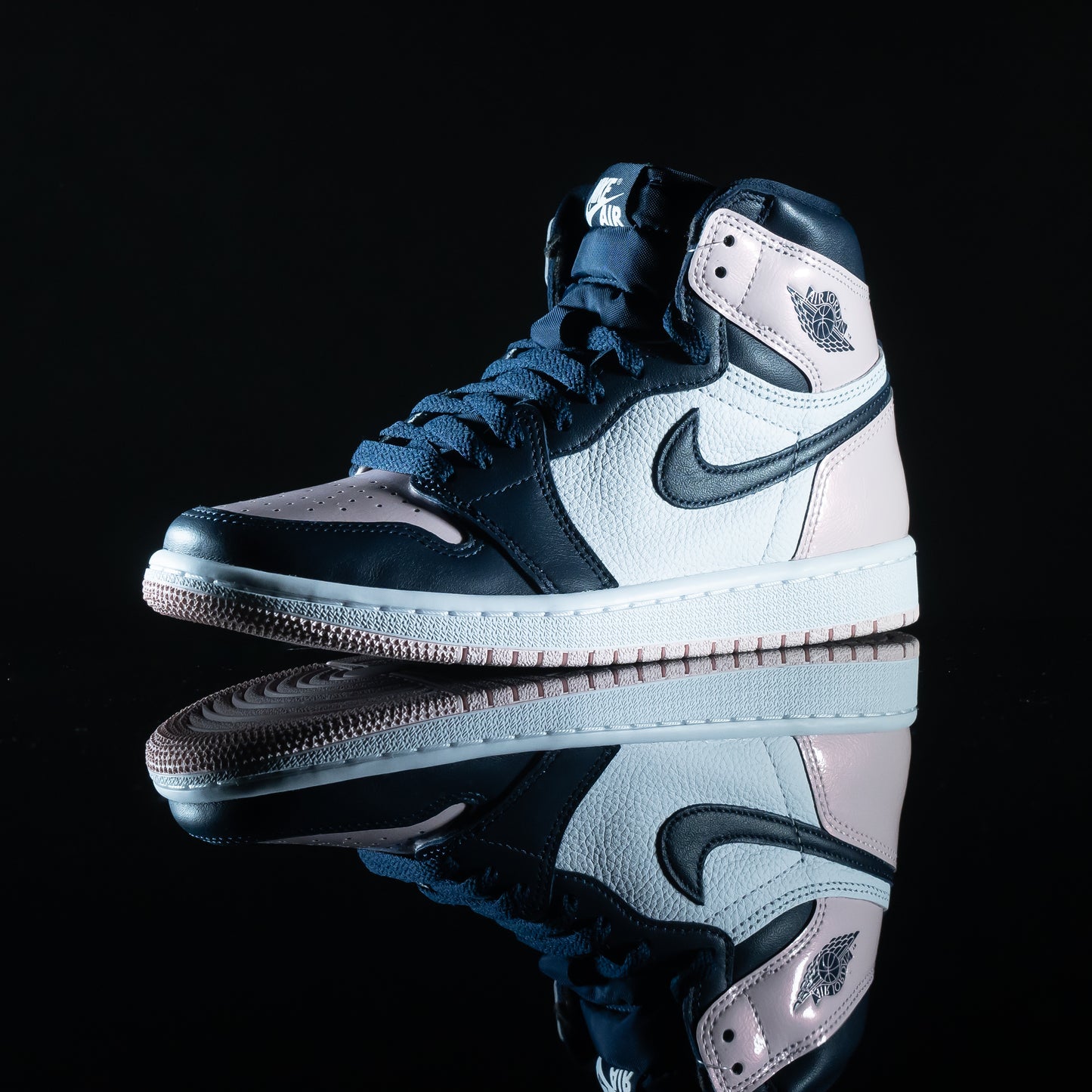 Air Jordan 1 High Atmosphere