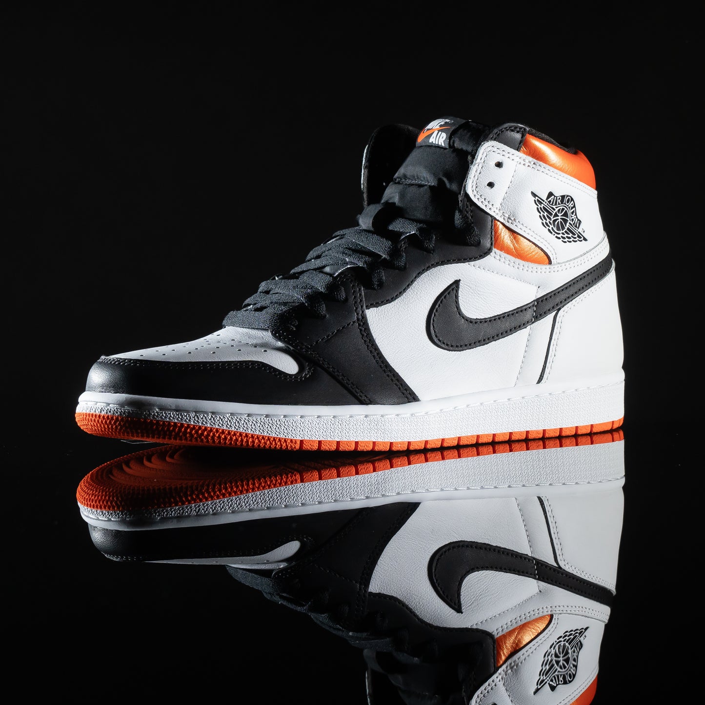 Air Jordan 1 High Electro Orange
