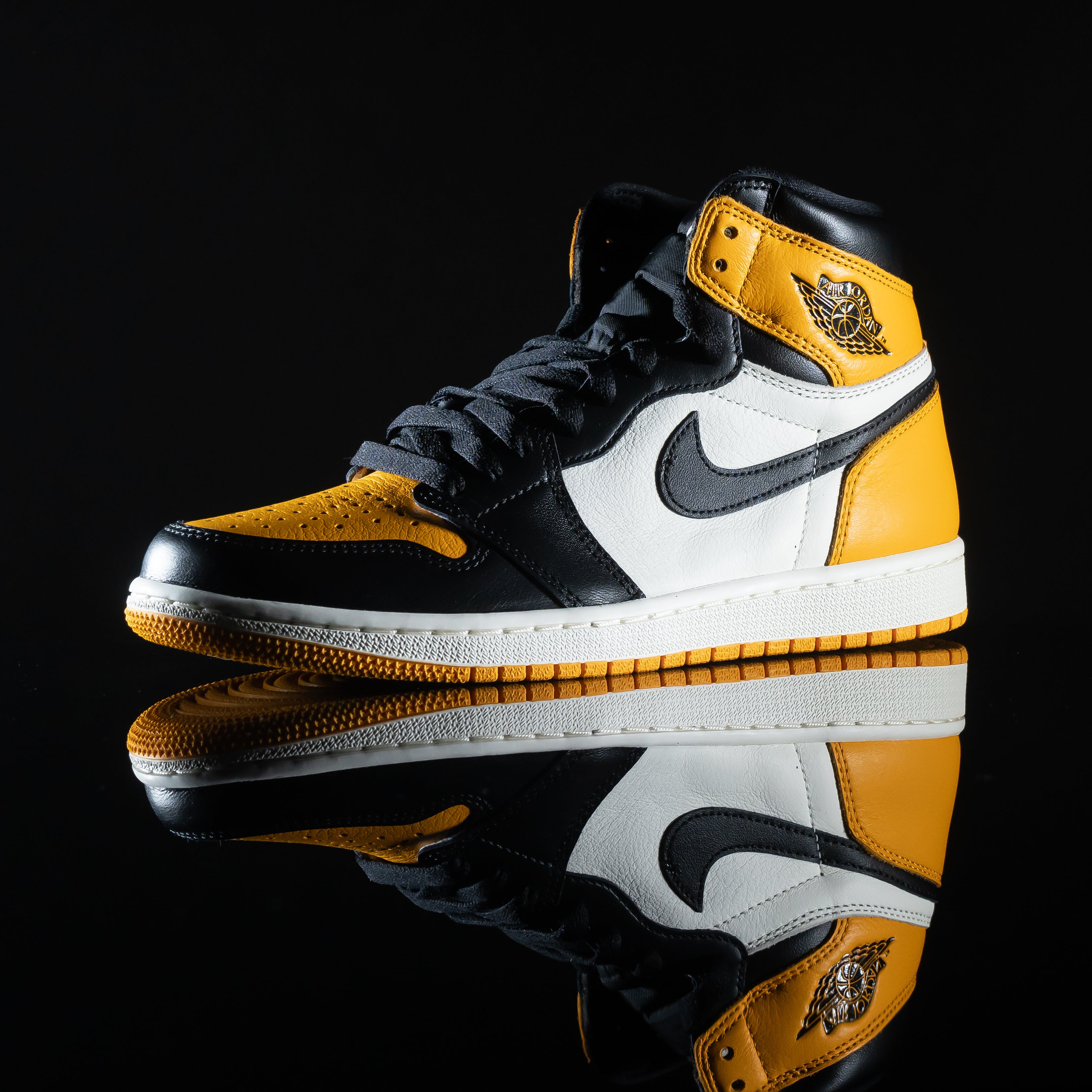 Jordan 1 high yellow toe best sale