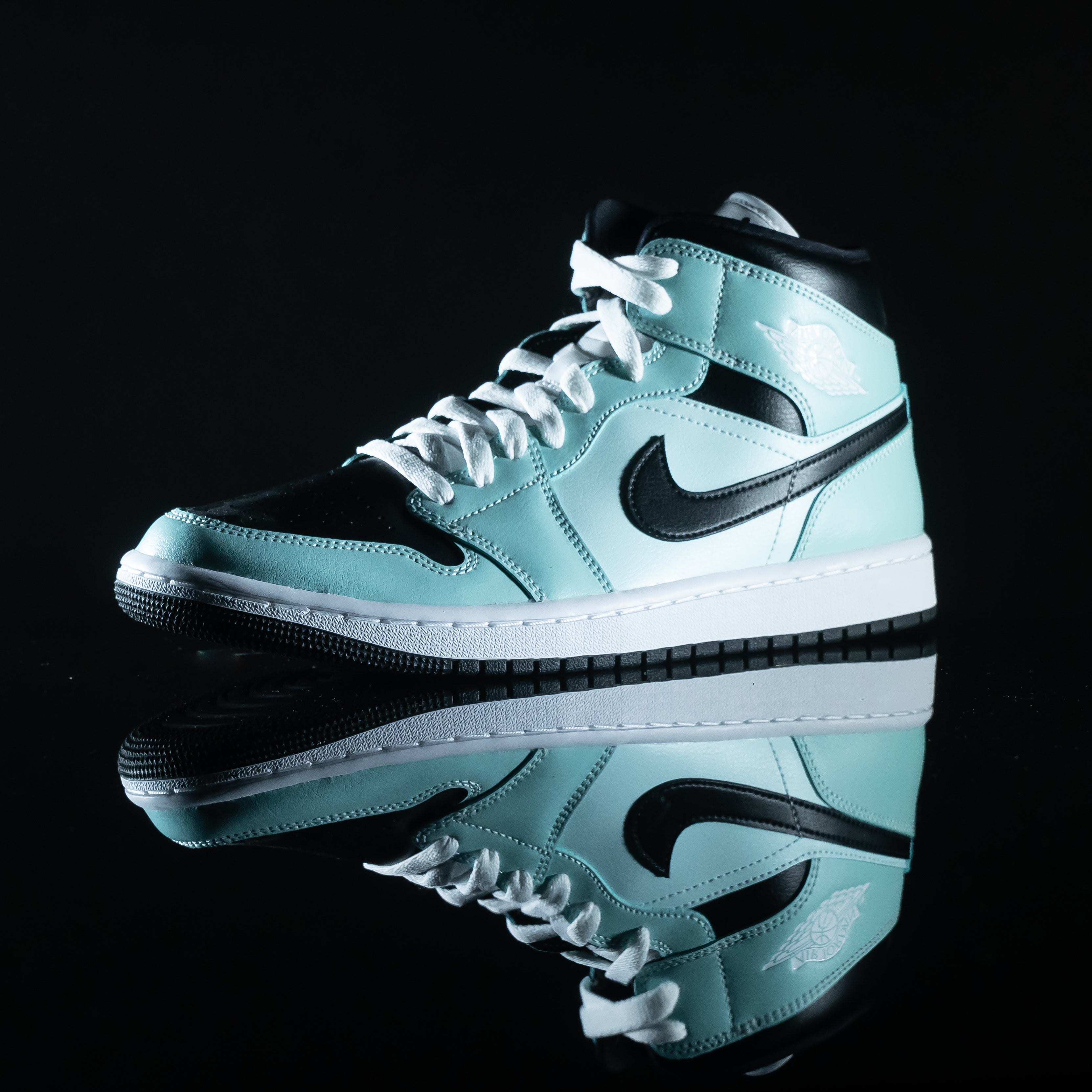 Aqua blue and white jordans online